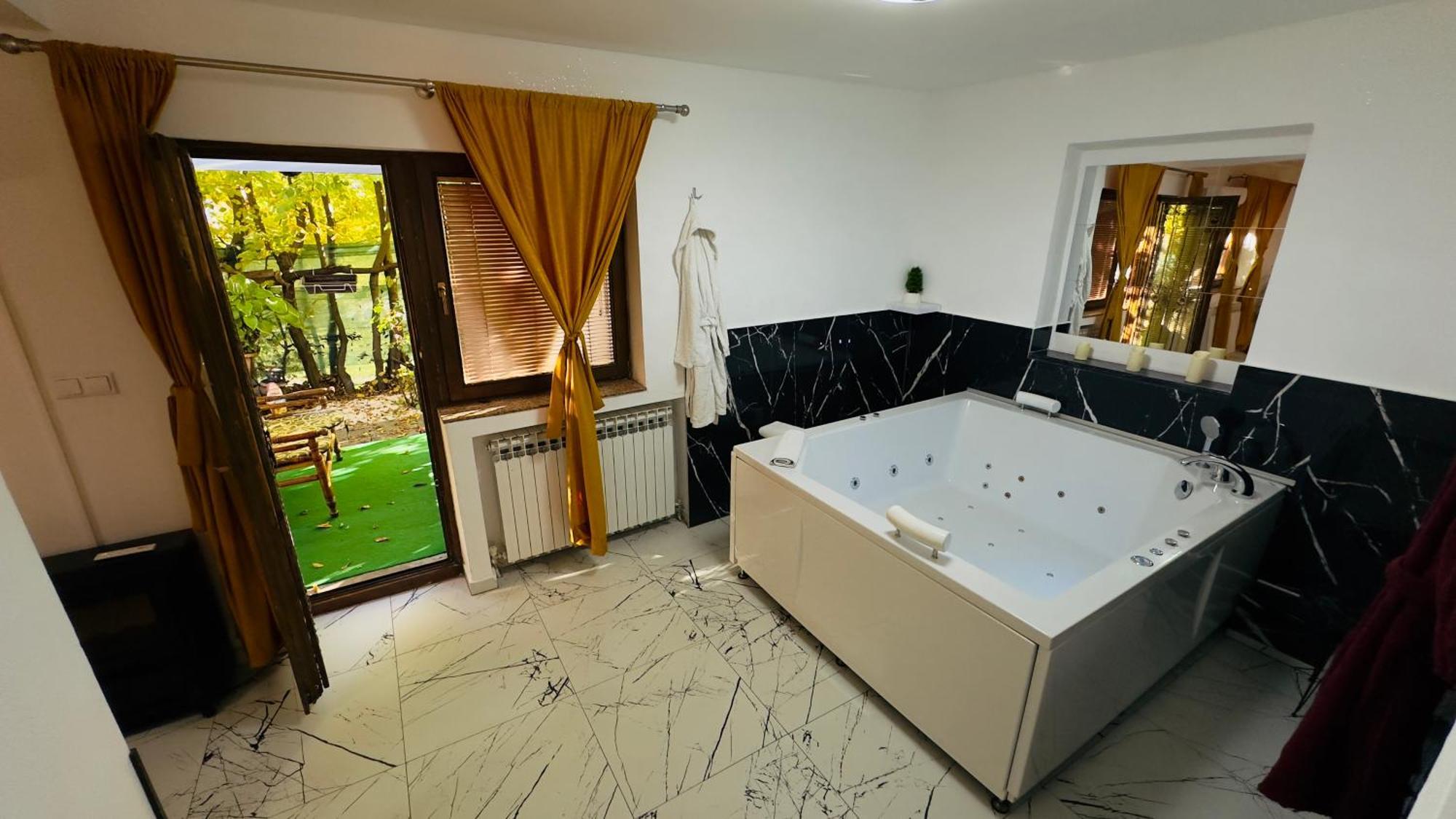 Hedonist Spa Jacuzzi Sarajevo Free Parking Экстерьер фото