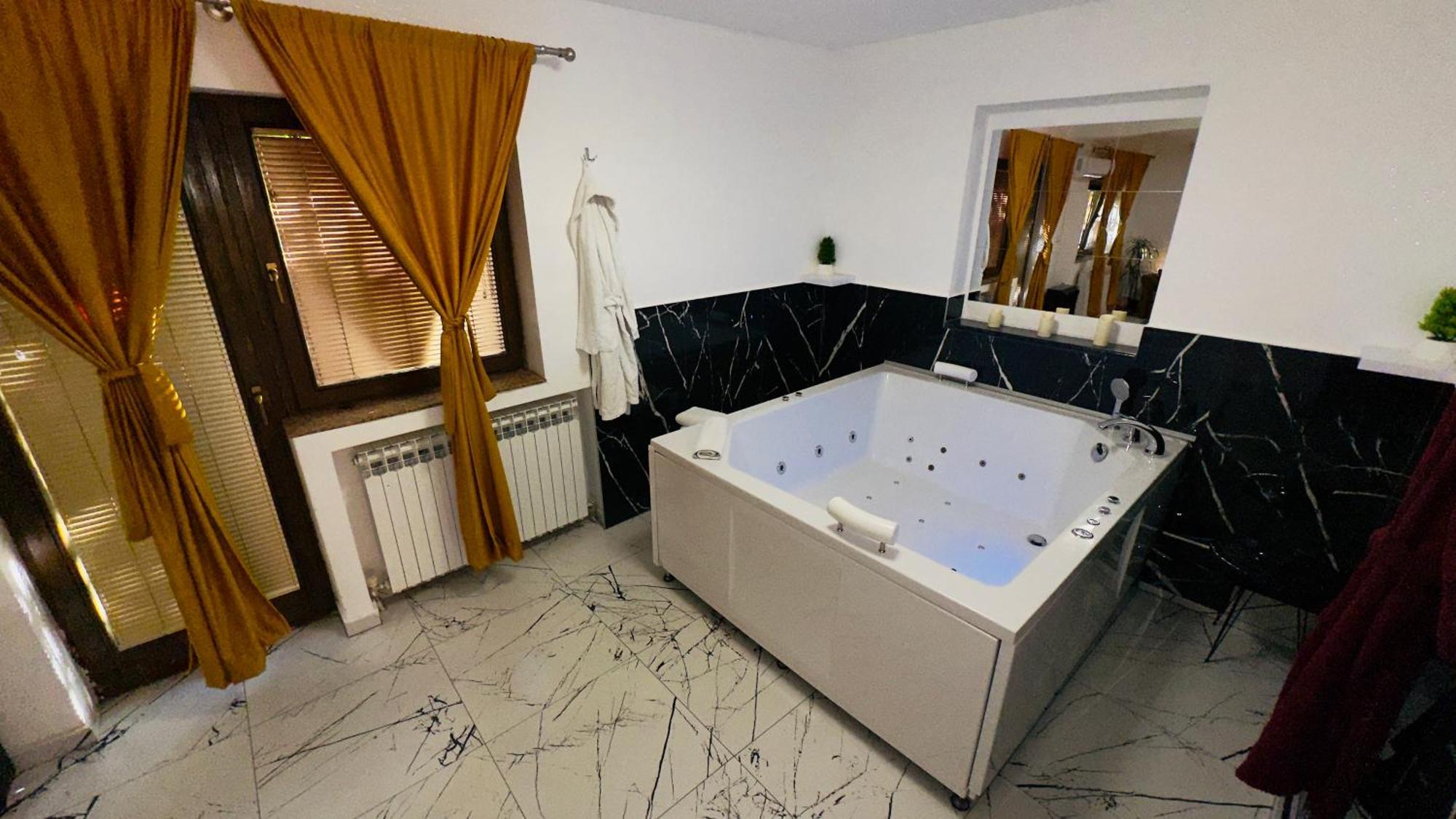 Hedonist Spa Jacuzzi Sarajevo Free Parking Экстерьер фото